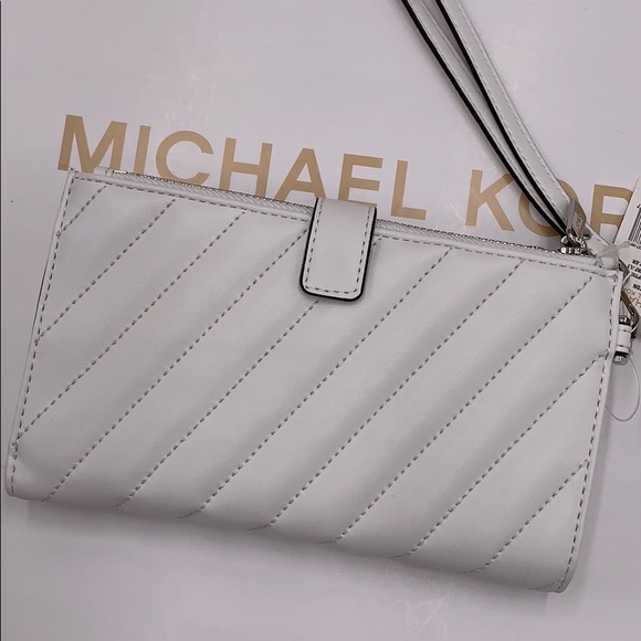 MICHAEL KORS PEYTON LG DOUBLE ZIP WRISTLET - Picture 11 of 16